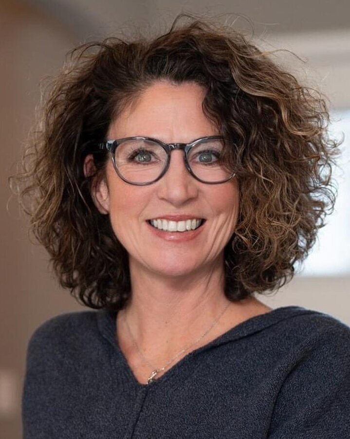 Theresa Martin Council Bluffs Office NP Dodge Real Estate